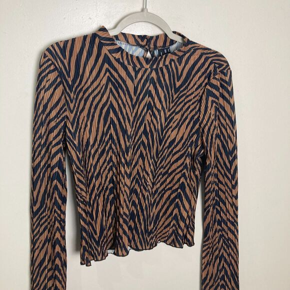 Vero Moda Wilhelmina Plisse Top Chocolate Torte Stripe Print Women's Size Small - Picture 6 of 10